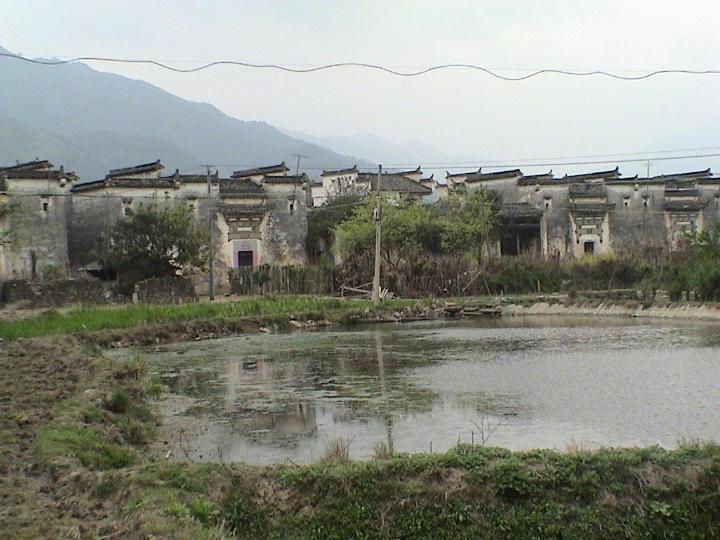 碧山乡人口_山乡巨变连环画(2)
