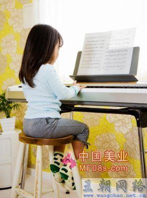 汉音对照 五岁以下的孩子最好别练琴 教育_母