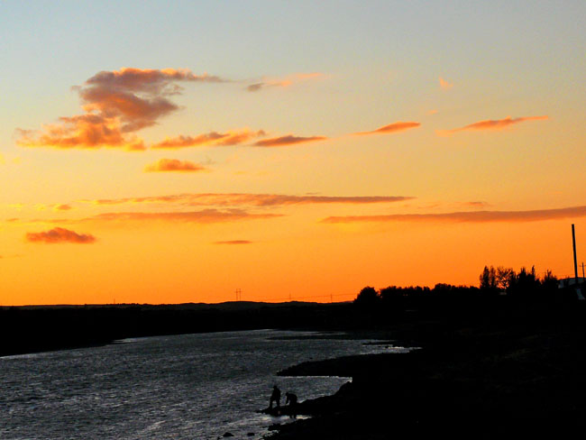 汉音对照 额尔齐斯河畔的晚霞图片 自然风光 风