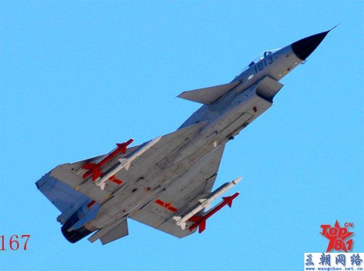 汉音对照 中国出口埃及歼-10A战机售价2930万