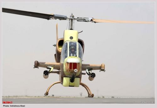 汉音对照 美国傻了:伊朗山寨出茫茫多AH-1武装