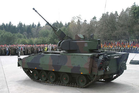 >> 美陆军迫于战况 拟打造70吨级超重步兵战车[图] mei lu jun po yu