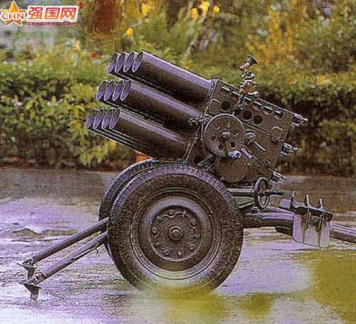 107mm火箭炮