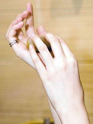 dian nao nv gao bie  shu biao shou  bao yang