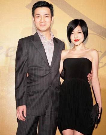 小s,许雅钧:婚前协议好婚后社交自由最近因小s的老公许雅钧在泡夜店的