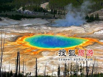 汉音对照 盘点全球七大泡澡天堂 享受地狱温泉