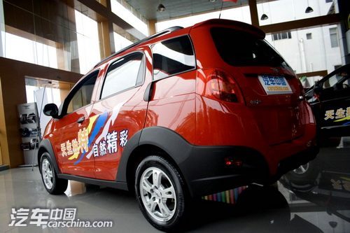 矮个里挑高个 瑞麒x1和哈弗迷你suv谁更野高清图片