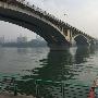 广西柳州市市长肖文荪落水身亡 柳江河面布满搜救船只