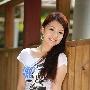 时尚甜美的长腿美女户外写真－美女明星