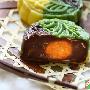 莲蓉蛋黄五彩冰皮月饼(图)－面食糕点