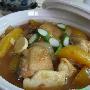 露桃鸡肉煲（图）－特色菜谱