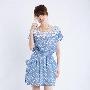纯美素色主义者      简约主义正逐渐蔓延   着装_美丽顾问