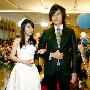 娱乐圈中靠女人走红的男明星 婚嫁_美丽顾问
