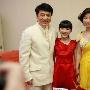 成龙刘媛媛远赴“一大”会址 完成民生MV拍摄 音乐_娱乐报道