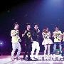 滚石演唱会唱尽30年回忆 过万歌迷含泪跟唱 音乐_娱乐报道