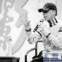 冯小刚骂“泼脏水” 为新华社羞愧 快讯_娱乐报道