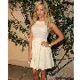 图为Ashley Tisdale 图为Bar Refaeli  华丽又实用 明 打扮_美丽顾问