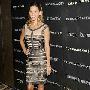 希拉里斯万克 (Hilary Swank)在纽约参加电影《定罪》 打扮_美丽顾问