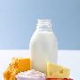 喝酸奶谨防8大误区 过量饮用会伤胃3、酸奶比牛奶更营 生活_美丽顾问