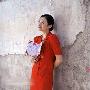 章子怡手捧结婚证（4 ／8张） 《最爱》曝结婚照 章子 婚嫁_美丽顾问