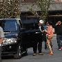 王全安和张雨绮现身（4 ／8张） 王全安张雨绮西安领证 婚嫁_美丽顾问