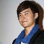 依靠贴假双眼皮敷面膜维持所谓的“帅气”形象的郑元 婚嫁_美丽顾问