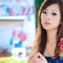 然而，这一幕还是被洽谈另一方的女秘书发现了。招待 围城_男女情感