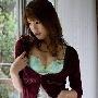 肉色丝袜配美腿，可以去掉美腿的一些瑕疵，例如皮肤 男人_男女情感