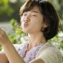 所以，他们会花很多时间来追求漂亮女孩，称赞她们美 男人_男女情感