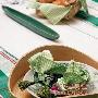 方格条纹，从来是田园气息最好的诠释，而竹制的托盘， 装饰_居家装饰