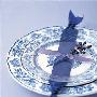 4、薰衣草的浪漫挑选带有紫色或蓝色花纹的餐碟，能为 装饰_居家装饰