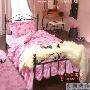 粉色花朵图案床品，铁艺床很适合夏季。粉嫩甜蜜 75 装饰_居家装饰
