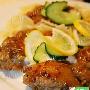 香煎鸡腿和意大利肉酱面(图)－西餐菜谱