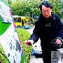 美术教授招人体画志愿者引来6名女大学生(图)
