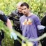 偷车被捉 狂咬警犬撒气（图） 动物世界