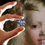 皇室罕见蓝钻石以2430万美元售出破拍卖纪录
