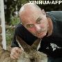 澳洲一袋鼠知恩图报 挽救主人生命成英雄（图） 动物世界