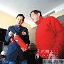 濮存昕讲解消防安全知识。本报通讯员刘海燕摄在消防官 争艳_娱乐报道