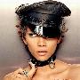 哈莉·贝瑞（Halle Berry），美国黑白混血女演员，第 争艳_娱乐报道