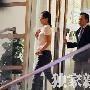 刘涛王珂甜蜜消夜 豪车不见保姆车代步(2) 明星_娱乐报道