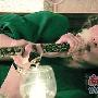 邓萃雯大话《巾帼枭雄》：通过表情表现粗口