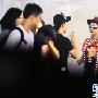 郝蕾疑似再萌姐弟恋 “小弟”跟班同煲烟(组图)