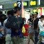 严宽杜晓婷恋情曝光(组图)