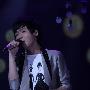 快讯：李炜击败刘心 夺2010快乐男声全国总冠军