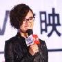 周笔畅着Lady Gaga式高跟鞋 新歌MV裸得干脆