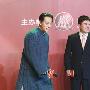 刘烨演毛泽东怕吃辣椒 妻子探班称尊敬他(图)