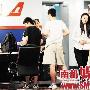 汤唯现身《武侠》剧组 有她就有眼球经济(组图)