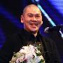 蔡明亮釜山领取年度亚洲电影人奖 拥抱杨贵媚