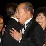 釜山电影节冷清收场 金东虎卸任令人动容(组图)