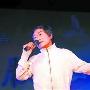 谢东私接商演被疑经济拮据 再吸毒公司称不解约